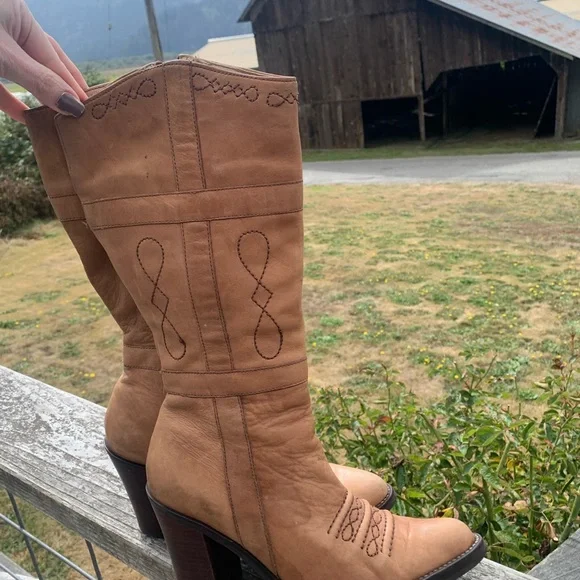 ZODIAC Deadstock Platform Tan Leather Brazil Boots VTG - Picture 2 of 10